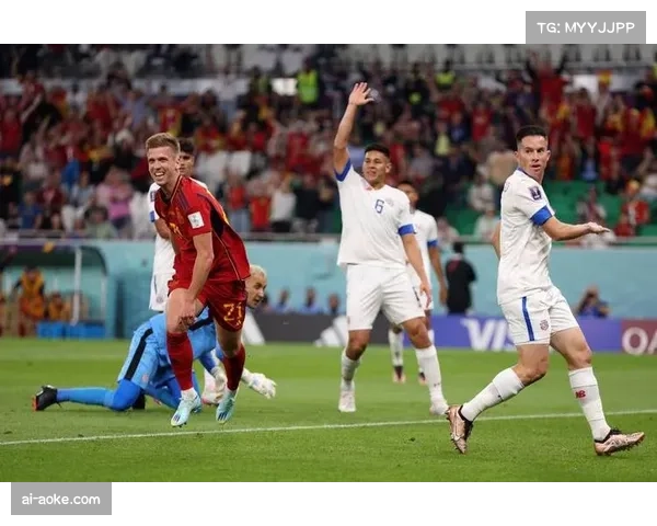 里昂两度落后两度扳平，最终遭绝杀但展现球队韧性